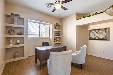 Office/ Den