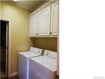 232 Deerwood Dr, Prattville, AL 36067 - photo 2