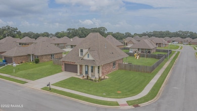 100 Caddo Ct, Lafayette, LA 70506 - photo 2