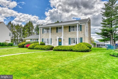 1412 Independence Dr, Reading, PA 19609 - photo 3