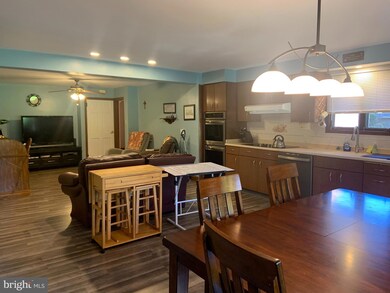 1008 Jacksonville Rd, Burlington, NJ 08016 - photo 6