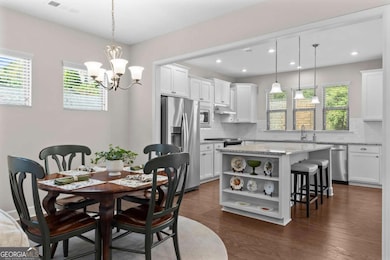 5627 Maple Bluff Way, Hoschton, GA 30548 - photo 7