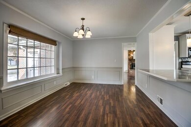 6613 Garnett Dr, Shawnee, KS 66203 - photo 2