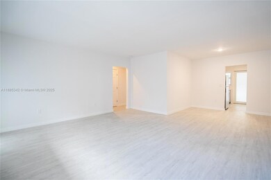 1185 98th St unit 8, Bay Harbor Islands, FL 33154 - photo 4