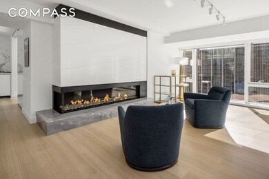 Plaza 52 unit 40A, New York, NY 10019 - photo 4