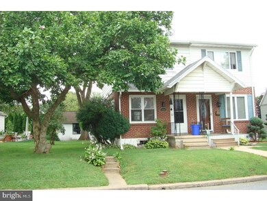 1606 Norton Ave, Reading, PA 19607 - photo 2