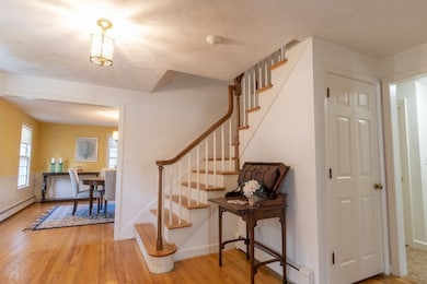 61 Crestview Rd, Needham, MA 02492 - photo 3