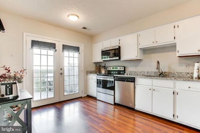 14000B Grumble Jones Ct, Centreville, VA 20121 - photo 6