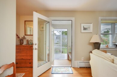 31 Wilson St, South Dartmouth, MA 02748 - photo 5