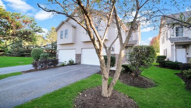 928 Case St, Naperville, IL 60563 - photo 2