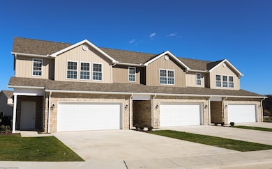 143 Willow Oak Dr, Bridgeport, WV 26330 - photo 2