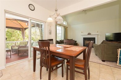 3619 Cobblestone Ln, Whitehall, PA 18052 - photo 7