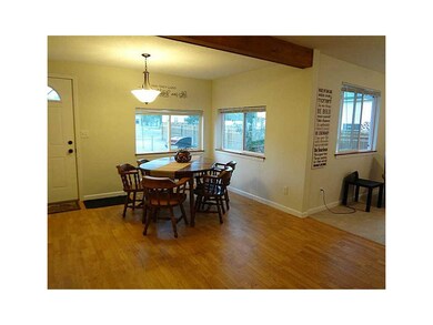 1219 8th St NW, Cedar Rapids, IA 52405 - photo 7