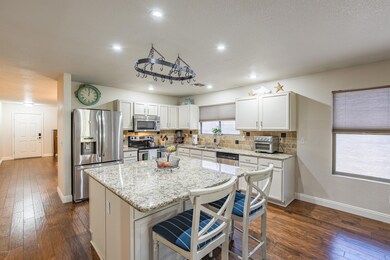 Kitchen Island