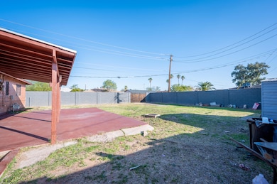 2043 E Cypress-7