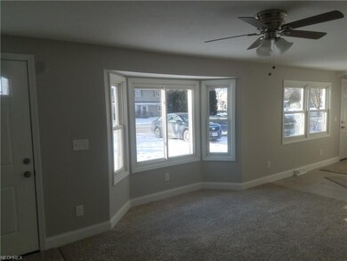 Light filled Living Room with Bay Window