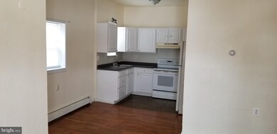 260 Bridge St unit .1, Spring City, PA 19475 - photo 4