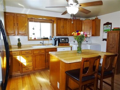 201 E Main St, Alma Center, WI 54611 - photo 5