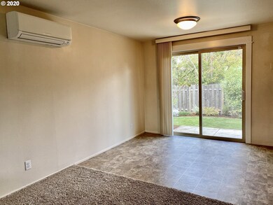 2113 Marlow Ln, Eugene, OR 97401 - photo 6