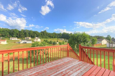 501 Bowers Park Cir, Knoxville, TN 37920 - photo 4