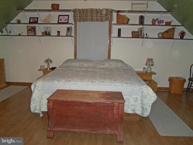 23 Fronheiser Rd, Bechtelsville, PA 19505 - photo 5