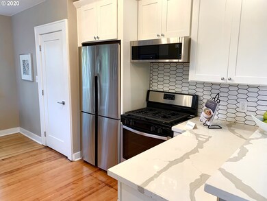 108 N Farragut St, Portland, OR 97217 - photo 6