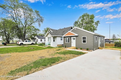9-web-or-mls-9I3A0796