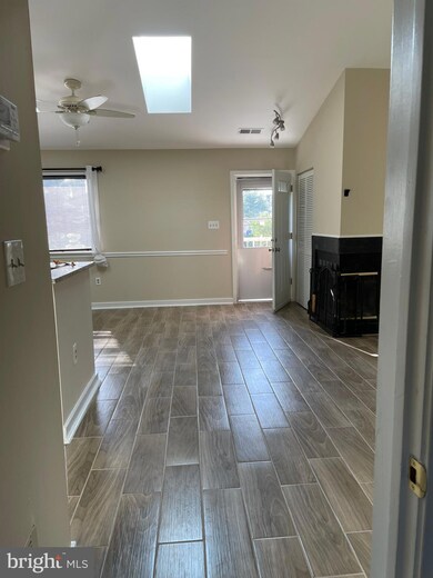 31 Hawthorne Ct NE unit 31, Washington, DC 20017 - photo 4