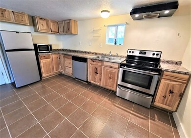 5009 N Main St unit 1/4, Houston, TX 77009 - photo 3