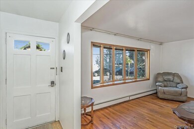 12 Roxy Place, Lynbrook, NY 11563 - photo 4