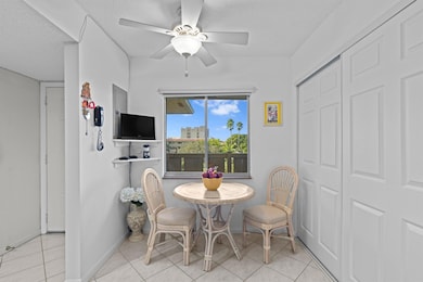 14360 Strathmore Ln unit 404, Delray Beach, FL 33446 - photo 7