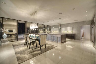 009_Dining-Kitchen
