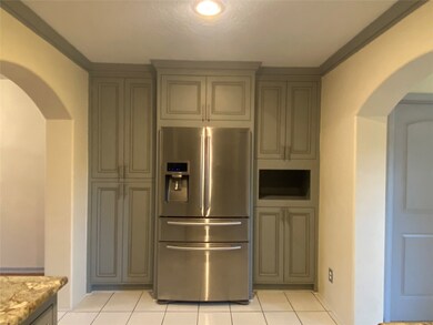 203 E Janisch Rd, Houston, TX 77022 - photo 7