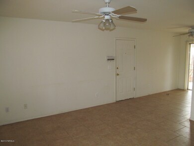 Living/ Dining Area1