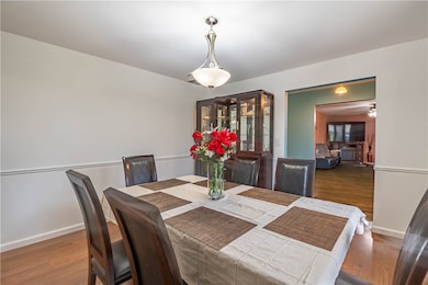 3028 Olympia Dr, Decatur, IL 62521 - photo 6