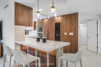 012-3100SouthOceanBoulevard-201S-PalmBea