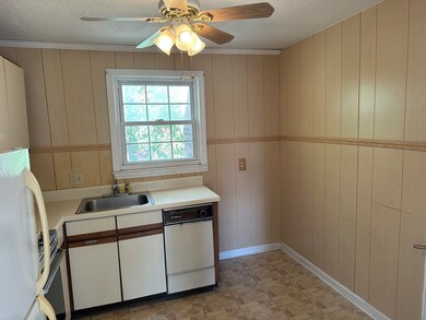 456 Cold Spring Ave unit 2A, West Springfield, MA 01089 - photo 7