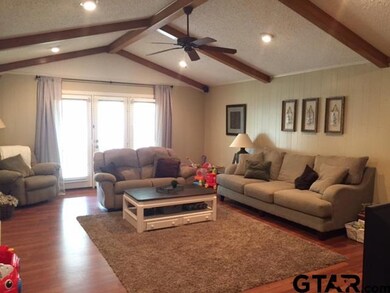 2103 2103 MacBeth, Tyler, TX 75703 - photo 2