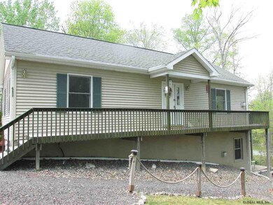 42 Lisa Ln, Athens, NY 12015 - photo 3