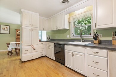 17 Joseph Rd, Framingham, MA 01701 - photo 7