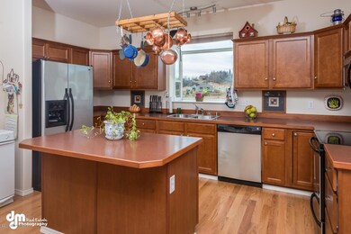 5929 Big Bend Loop Anchorage-large-010-1