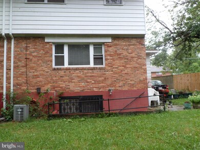 unlisted-address, Capitol Heights, MD 20743 - photo 2