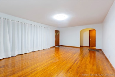 1204 E Comanche Ave, McAlester, OK 74501 - photo 4