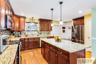 462 Voorhees Ave unit 1, Middlesex, NJ 08846 - photo 2