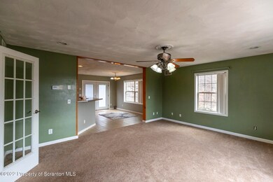 709 Silkmans Rd, Lake Ariel, PA 18436 - photo 2
