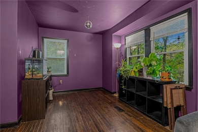 11534 Gill St, Sugar Creek, MO 64054 - photo 6