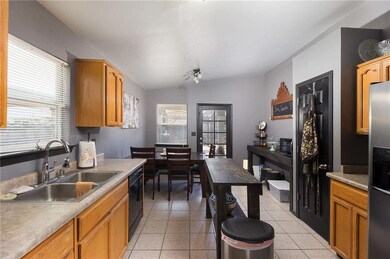 14244 Desert Cloud Dr, Horizon City, TX 79928 - photo 5