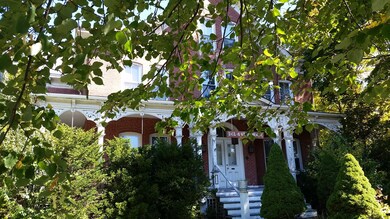 300 E Harford St, Milford, PA 18337 - photo 3