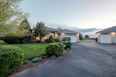 100-web-or-mls-3143 West Hills Loop TWIL