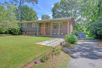 821 Cascade Rd Wilmington NC-large-003-1